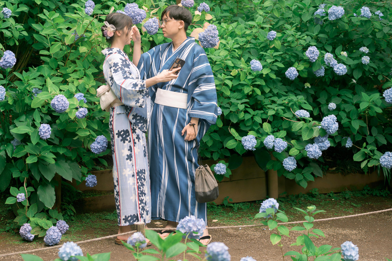 Sapporo Private Photo Session: Snow, Neon & Seasons