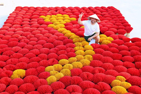 From Hanoi: Incense Village and Hat Making Village Half Day