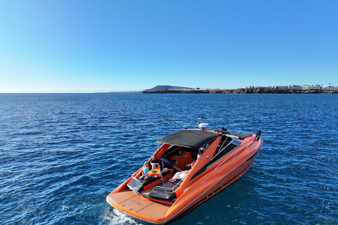 Lanzarote High-Performance Boat: Excursion to Isla de Lobos and Papagayo