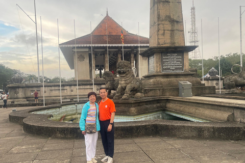 Bentota To Colombo Transfer With City Tour + Train Ride