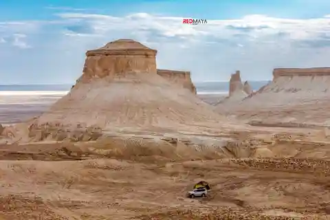Entdecke ganz Mangystau in 7 Tagen - Gruppentour