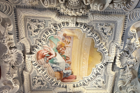 Kaunas: Pažaislis Monastery and Church Guided Tour