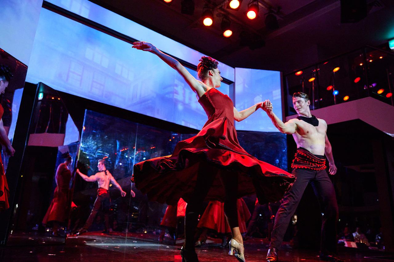 Puerto de Sidney: Crucero cabaret con cena de 3 platos