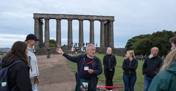 Edinburgh Darkside Ghost Tour of Mysteries Murder & Legends
