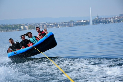 Geneva: Private Lake Geneva Towable Tube Ride