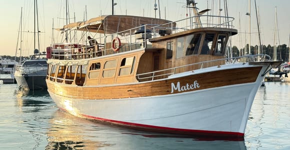 Ab Poreč: Rovinj, Lim-Kanal und Piratenbucht – Bootstour