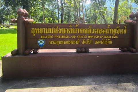 Enjoy Sticky Waterfall & Chet Si Fountain National Park Chiangmai: Sticky Waterfall & Chet Si Fountain National Park