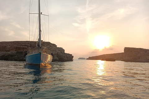 Malta: Private Sailing Cruise Malta: Private Sailing Cruise with Wind Magic Charters