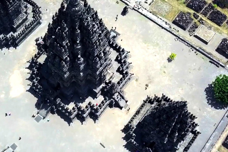 Yogyakarta: escursione di 2 giorni alla grotta di Jomblang, Borobudur e Prambanan2 giorni di tour della grotta di Yogyakarta Borobudur Prambanan Jomblang