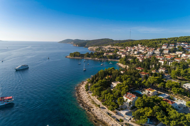 5 islands Private Boat Tour:Blue Cave,Hvar&Pakleni islands