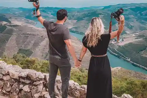 DOURO VALLEY: Visita de vinhos, cruzeiro guiado e almoço a partir do Porto