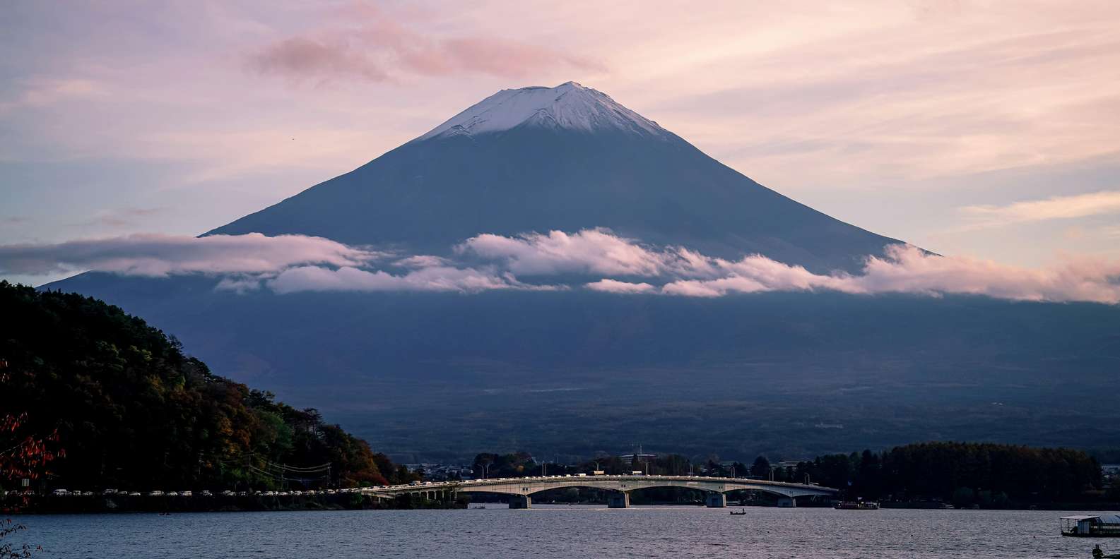 Oshino Hakkai crystal spring ponds with Mount Fuji reflected in the water