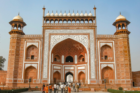 Same Day Agra Tour By Gatimaan Train Same Day Agra Tour By Gatimaan Train From Delhi