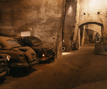 The Bourbon Tunnel Guided Tour with Entrance Ticket