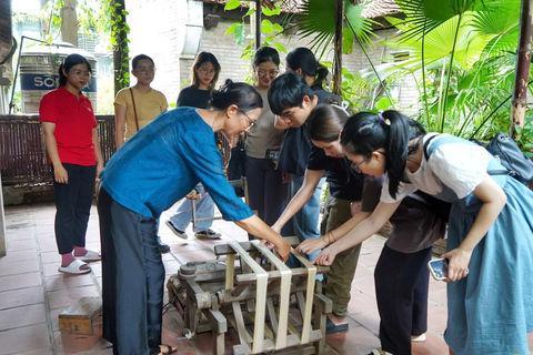 Hanoi: Duong Lam, Carpentry & Silk Village Or Incense & Hat Private: Incense Village & Hat Village & Silk Village