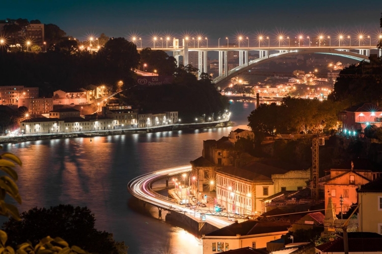 Porto Private Walking Tour with Fast Track to Lello