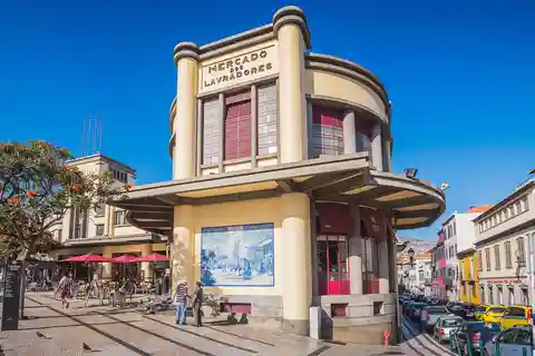 Tour storico di Funchal in Tuk-Tuk guidato da MadTuk