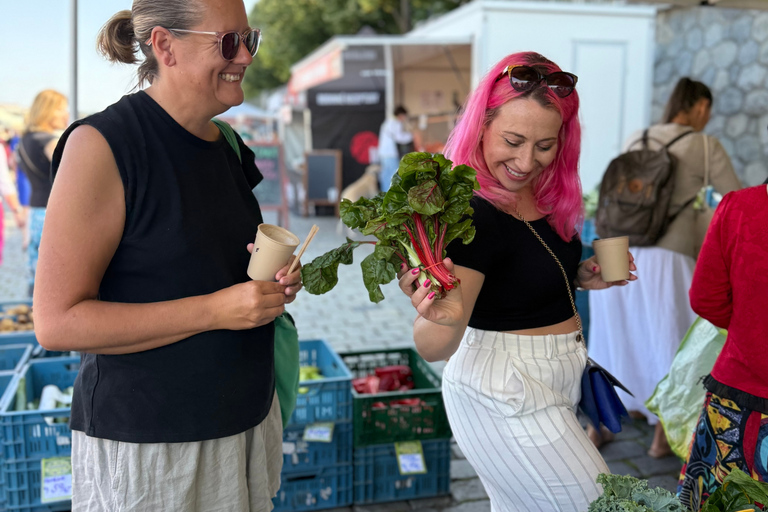 Prague: Farmers Market and Brunch Class with Celebrity Chef