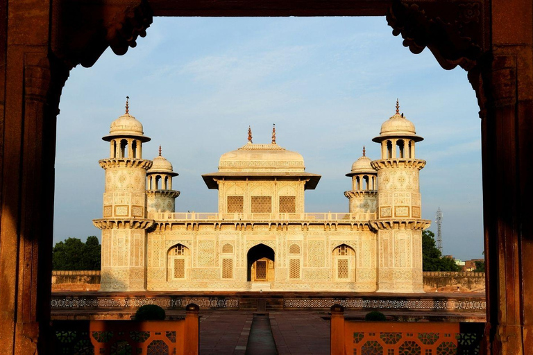 Agra tur med övernattning med Taj Mahal och Fatehpur Sikri