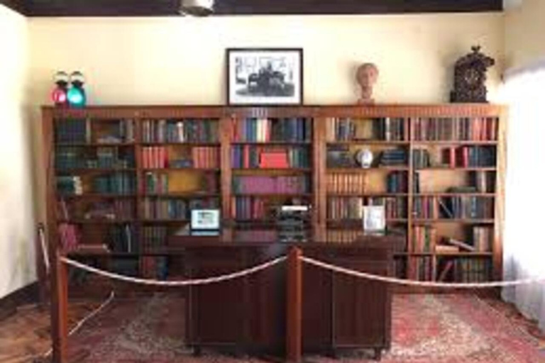 Nairobi: Karen Blixen Museum and Ngong Hills Tour