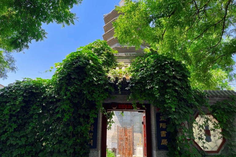 Beijing：Hutong Museum Cluster Tour—Culture, Temples & Life