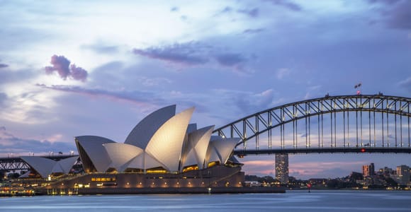 Sydney: Opera House & Featherdale Wildlife Park Tour