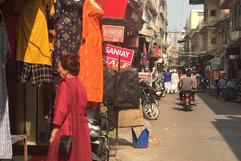 Jaipur : visite guidée à pied avec dégustation culinaireJaipur : visite guidée historique à pied avec dégustation culinaire