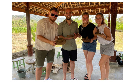 Fabricación de Batik y Visita a la Aldea de Borobudur TOUR PRIVADO