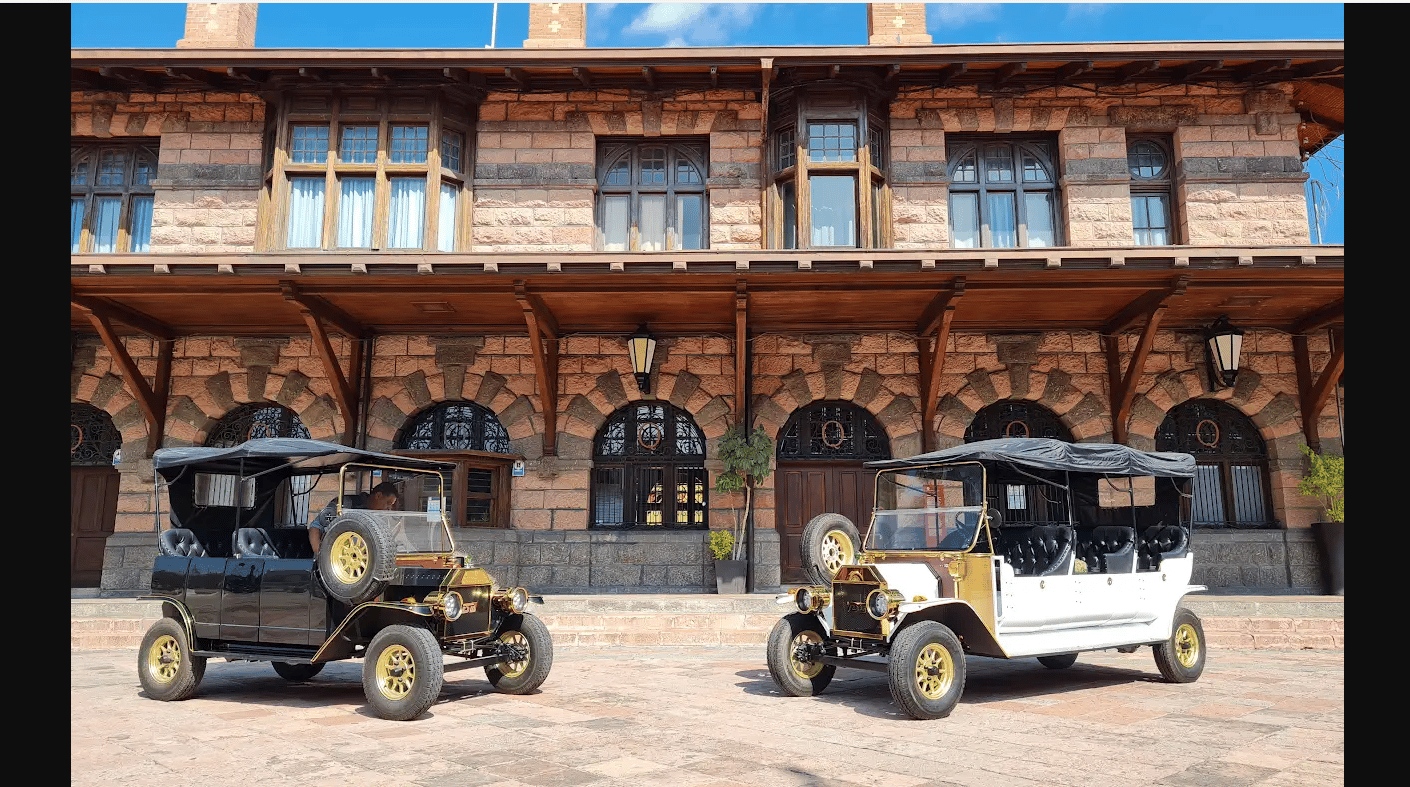 Querétaro: Tour mit Elektrofahrzeugen durch das historische Zentrum