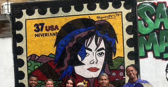 Rio: Favela Santa Marta, Michael-Jackson-Aussichtspunkt & Geschichtsrundgang