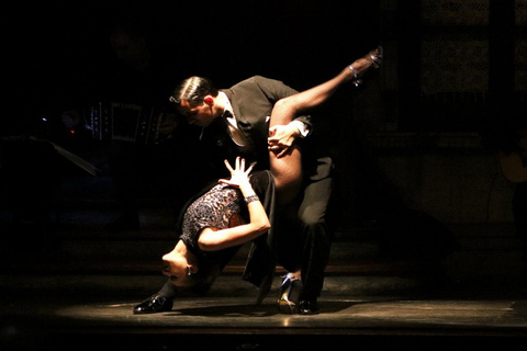 布宜诺斯艾利斯：阿尔希贝早场探戈与高乔秀布宜诺斯艾利斯：阿尔希贝早场探戈与高乔表演专场