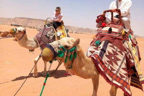 Riad: Aventura en el desierto con paseo en camello y quad