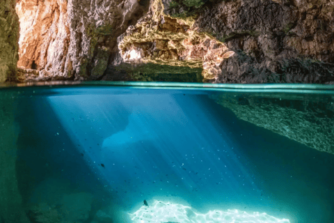 رحلة بالقارب ليوم كامل، سباحة في الكهف، غداء ومشروبات - ميدولين/سيجاMedulin: رحلة بحرية بالقارب إلى Kamen