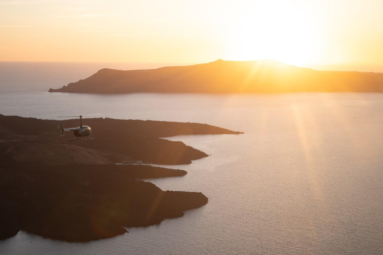 Von Athen nach Mykonos: Gemeinsamer Helikopterflug mit AussichtFlex-Hubschrauberflug-Transfer von Athen nach Mykonos