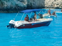 Shipwreck and Caves private boat with skipper - Housity