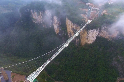 Zhangjiajie: 2-day Panoramic Tour Including Cave Exploration