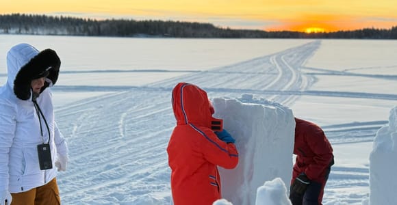 Levi: Family Wilderness Tour with Winter Activities & Lunch