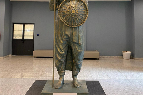Addis Ababa: Adwa 00Km Museum guided tour
