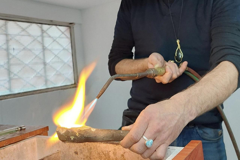 波哥大：制作属于你的祖母绿戒指波哥大：制作属于你自己的翡翠戒指