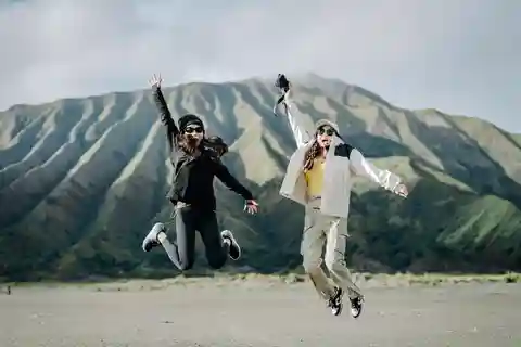 From Surabaya: 1D Private Tour Bromo Sunrise