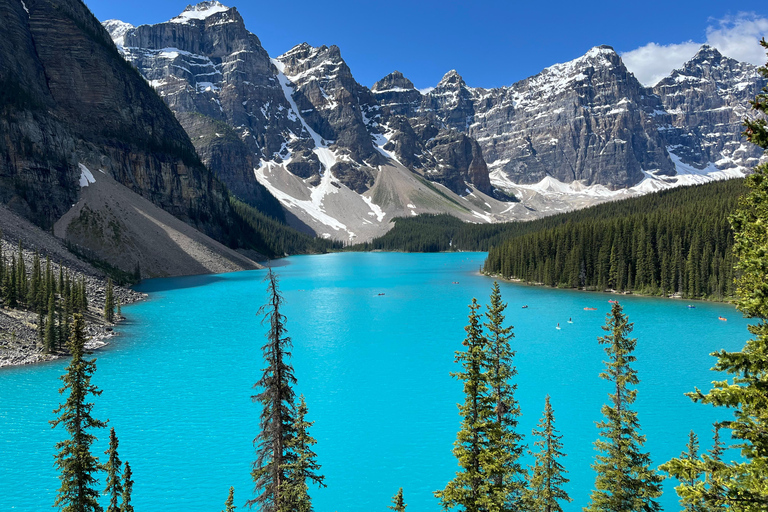 Banff: Lake Louise and Moraine Lake 75 min each Shuttle
