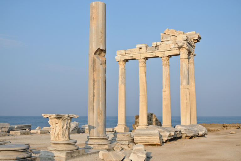 Stadt Side: Halbtägige private Yachttour mit Essen und Getränken