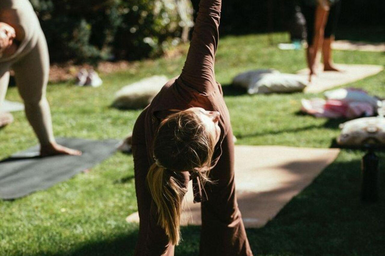 Thessaloniki: Mediterranean Morning Mindfulness & Yoga Class
