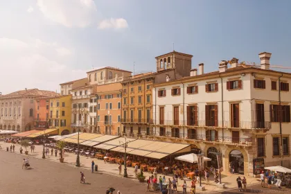 Von Padua aus: Tagestour nach Verona und zum Gardasee