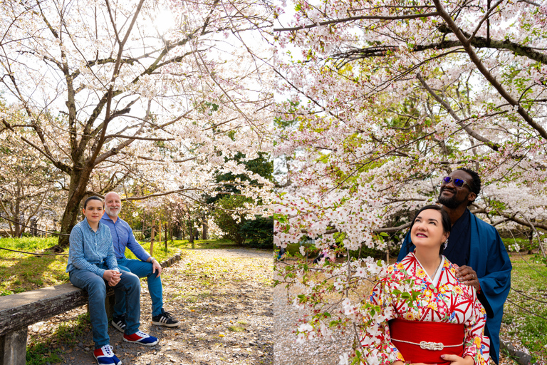 Kyoto: Private Cherry Blossom Photoshoot