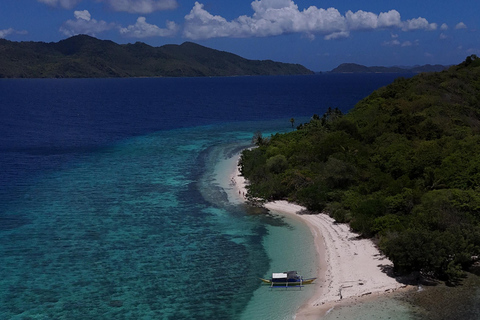El Nido, Sibaltan: Snorkeling particular e tour pelas ilhas secretasEl Nido, Sibaltan: Tour particular com snorkeling e ilhas secretas