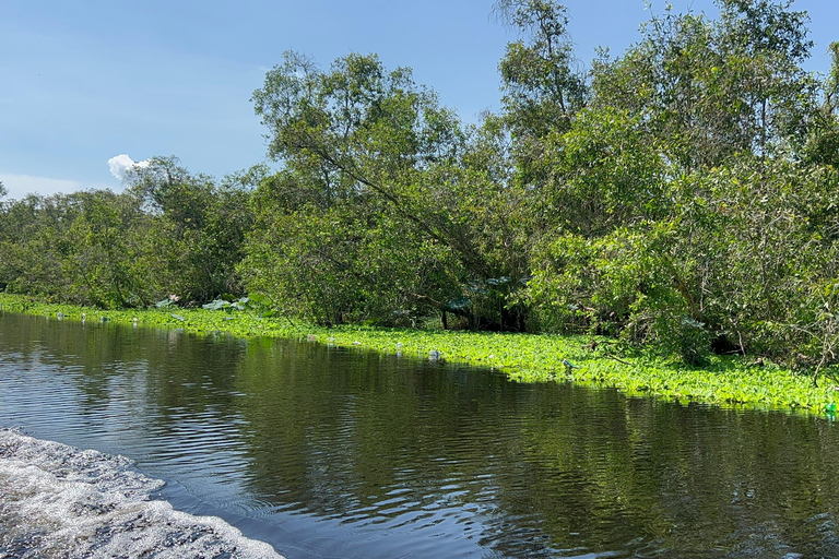 Authentieke Mekong Delta My Tho fietsavonturentourLunch is inbegrepen