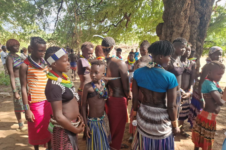 16 DAGEN ETHIOPIË GROTE TRIBALE CULTURELE EXPEDITIE