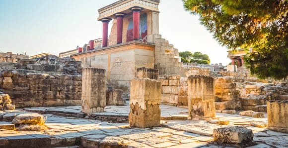 Full-Day Tour: Knossos, Kleanthi Olive Mill, Lyrarakis Winery