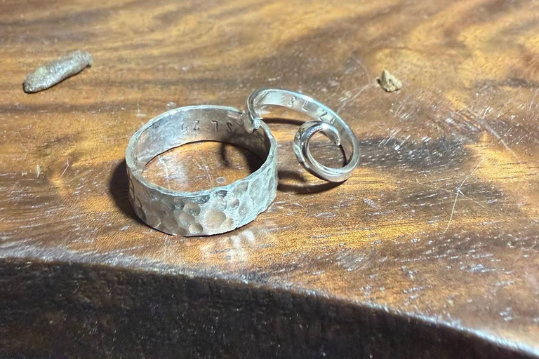 Negombo: Make Your Own Ring - Jewelry Workshop The Ceremony